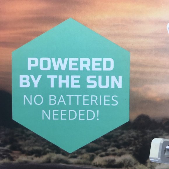 Discovery Children Mindblown STEM 12-in-1 Solar Robot Creation 197-Piece Kit - Picture 12 of 12